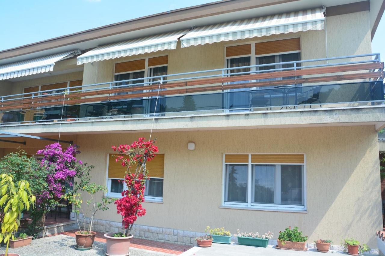 Apartments Orange Lovran Exterior photo