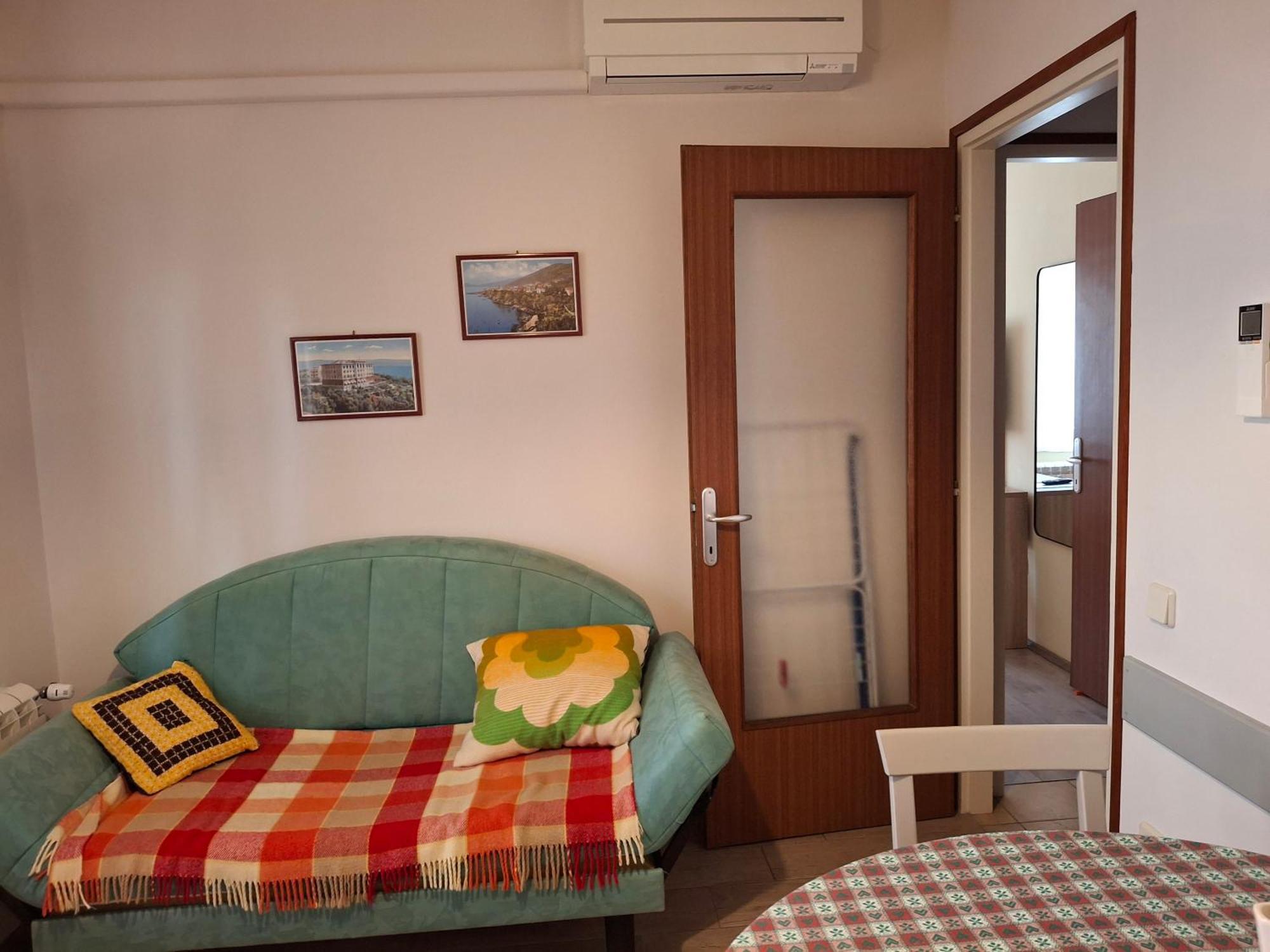 Apartments Orange Lovran Room photo